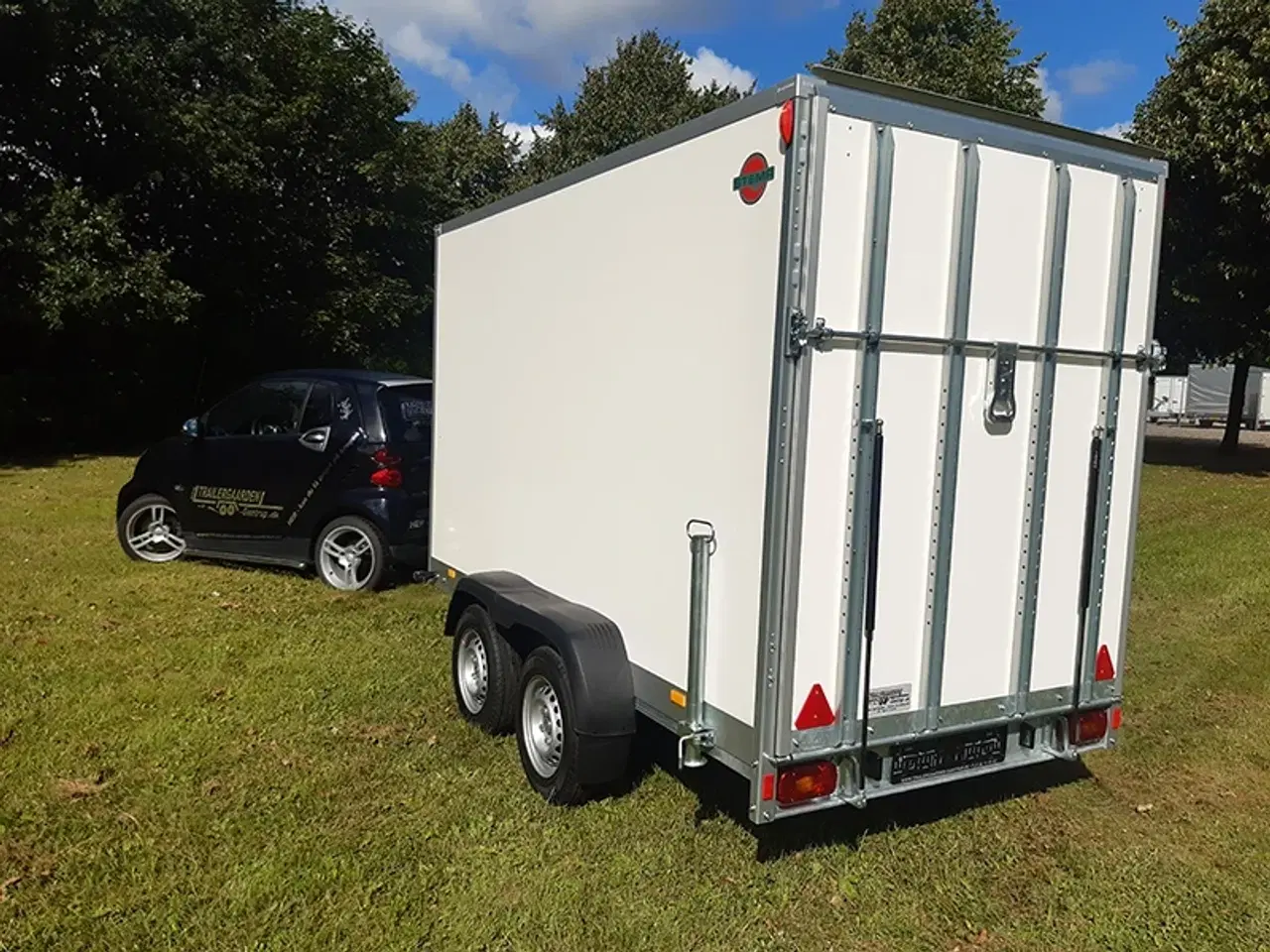 Billede 3 - Stema Cargo 305x157x184 2 akslet 2000 kg Rampe