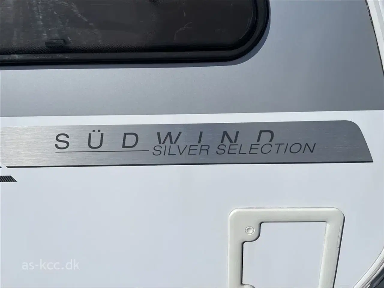 Billede 3 - 2017 - Knaus Südwind Silver Selection 450 FU   Knaus Sûdwind Silver Selection 450 FU Dobbeltseng
