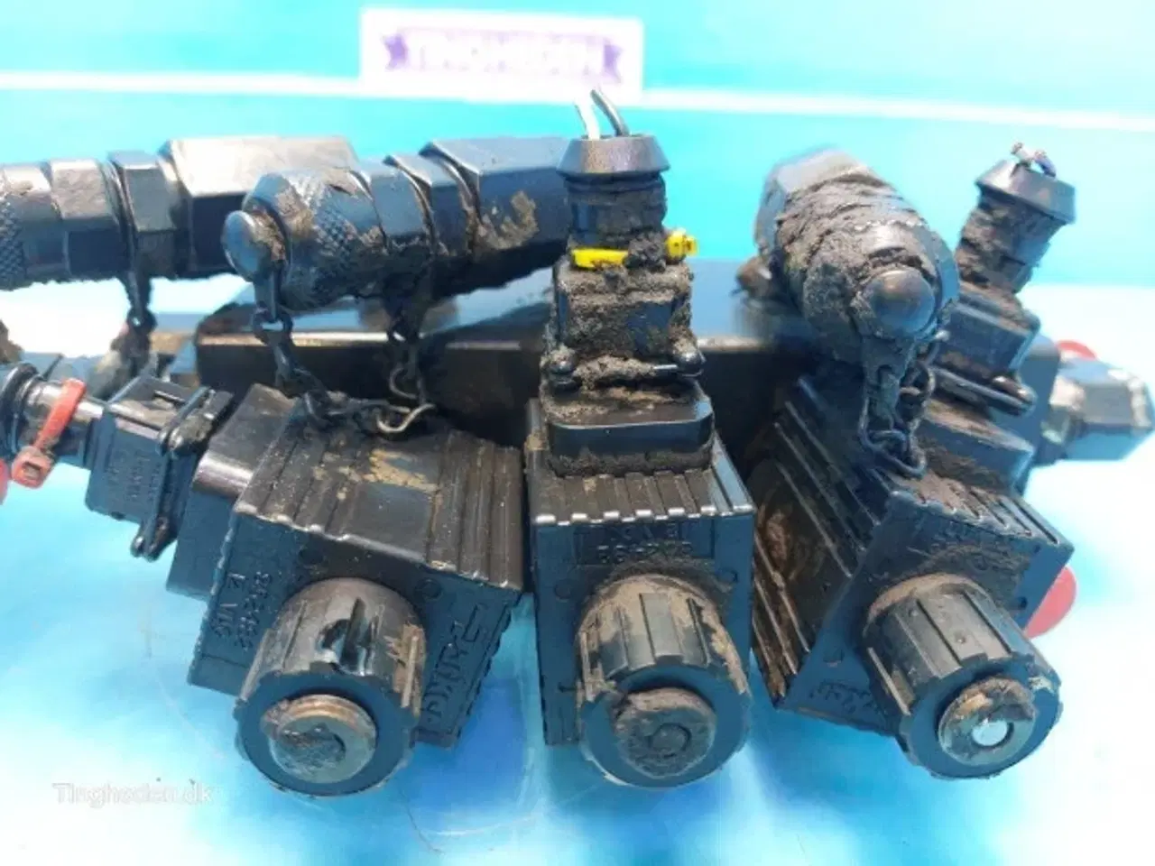 Billede 16 - Valmet 8050 Hydraulikventil 33081010