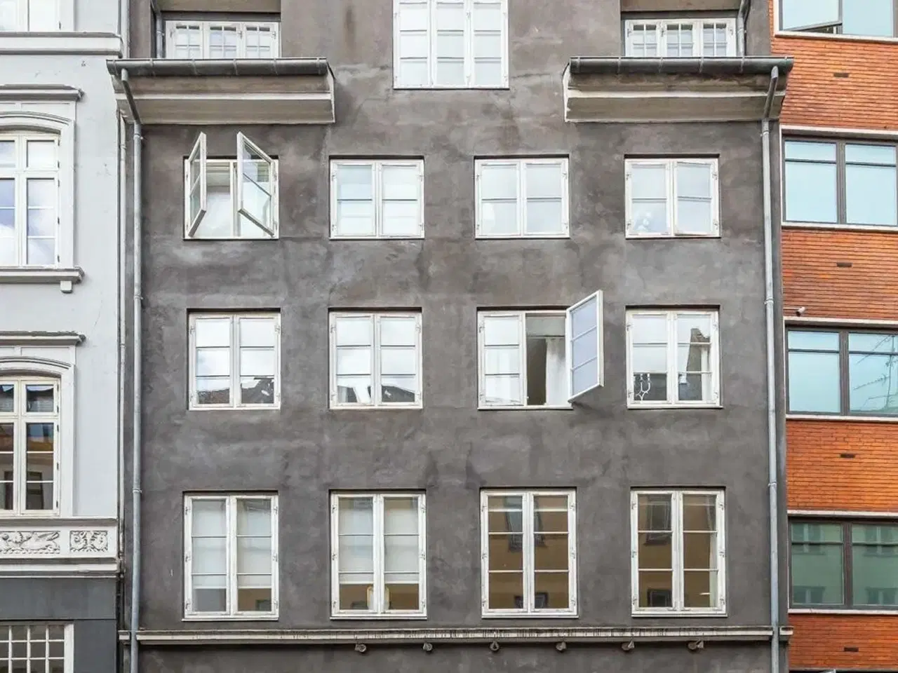 Billede 10 - Særdeles centralt beliggende få meter fra Nørreport samt tæt på Købmagergade og Strøget