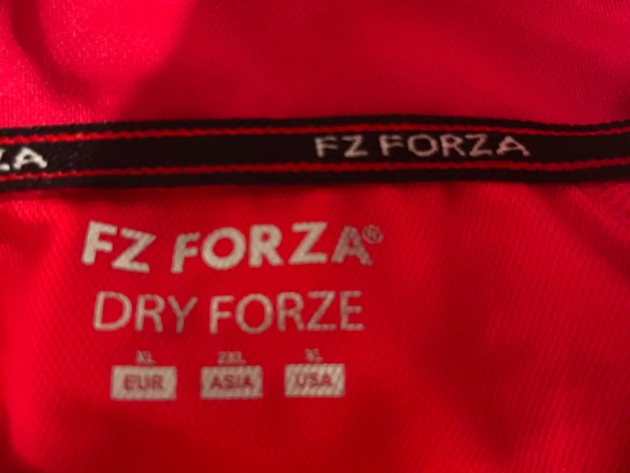 Billede 3 - FZ Forza badmintontrøje 