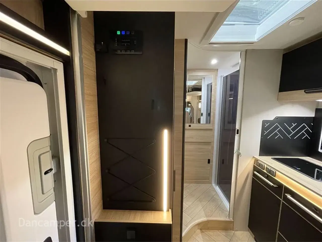 Billede 28 - 2026 - Chausson 630 Titanium Line   Ford Chausson 630 Titanium Line. 165 HK og 8-trins automat gear. Adaptiv fartpilot. Artic-pakke.