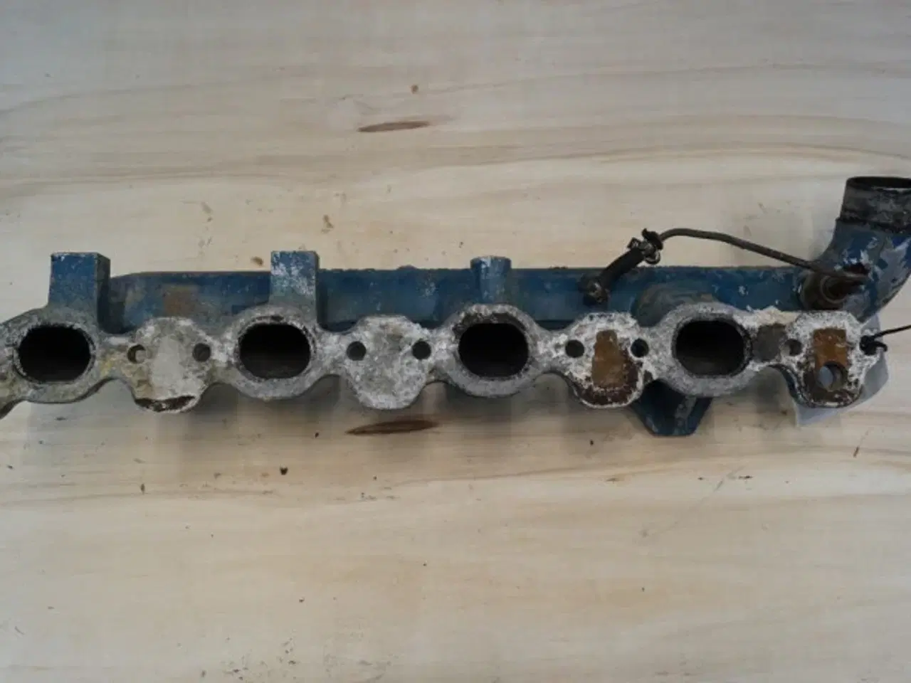 Billede 7 - Ford 7700 Indsugnings Manifold D5NN9425R