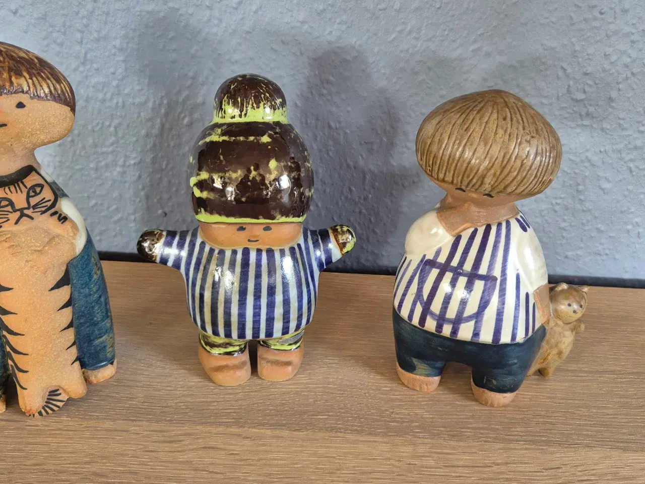 Billede 12 - 3 stk Lisa Larsson figur 