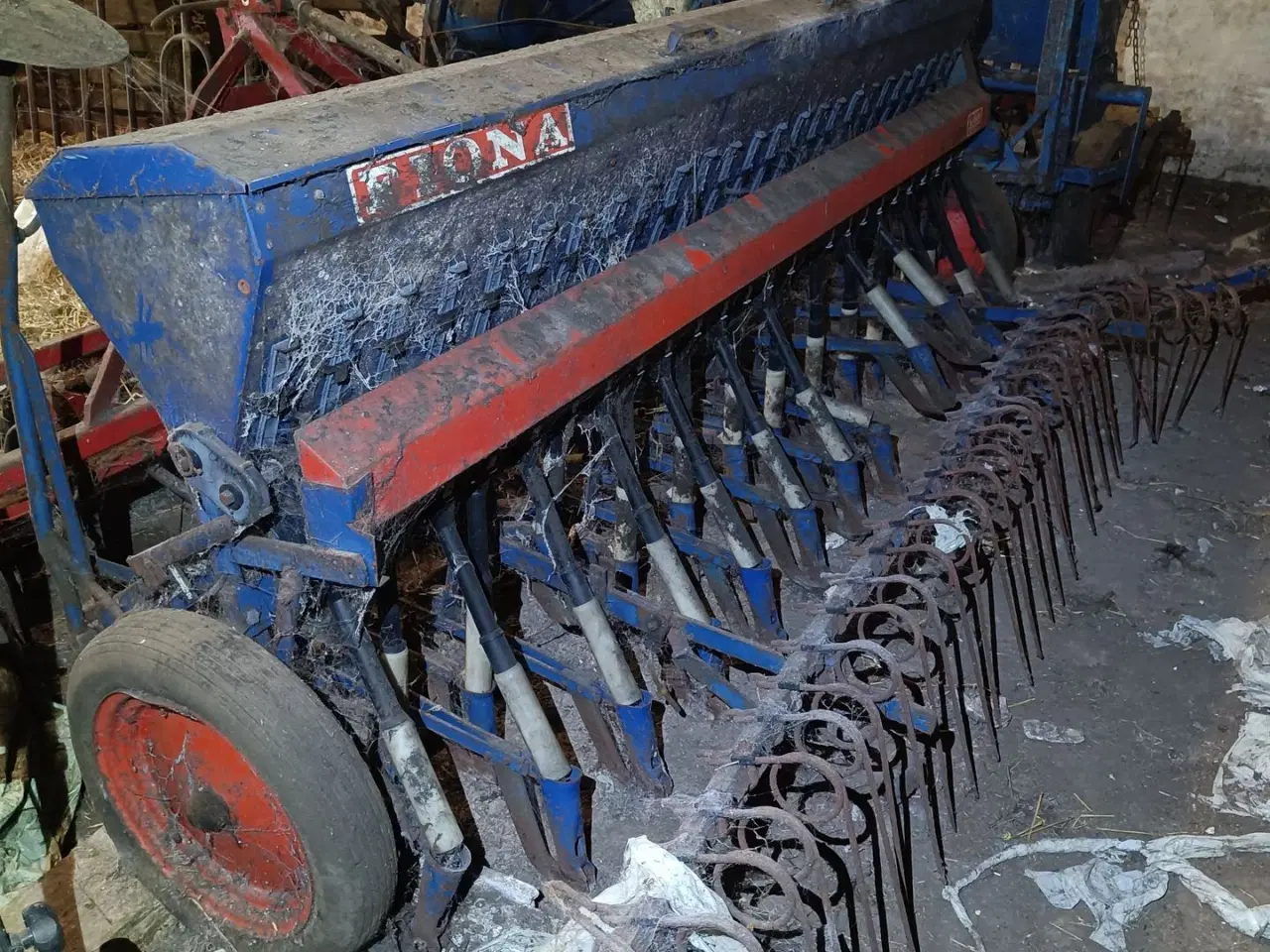 Billede 5 - Fiona med Doublet-Record harve med 2,5 m Fiona såmaskine til reservedele