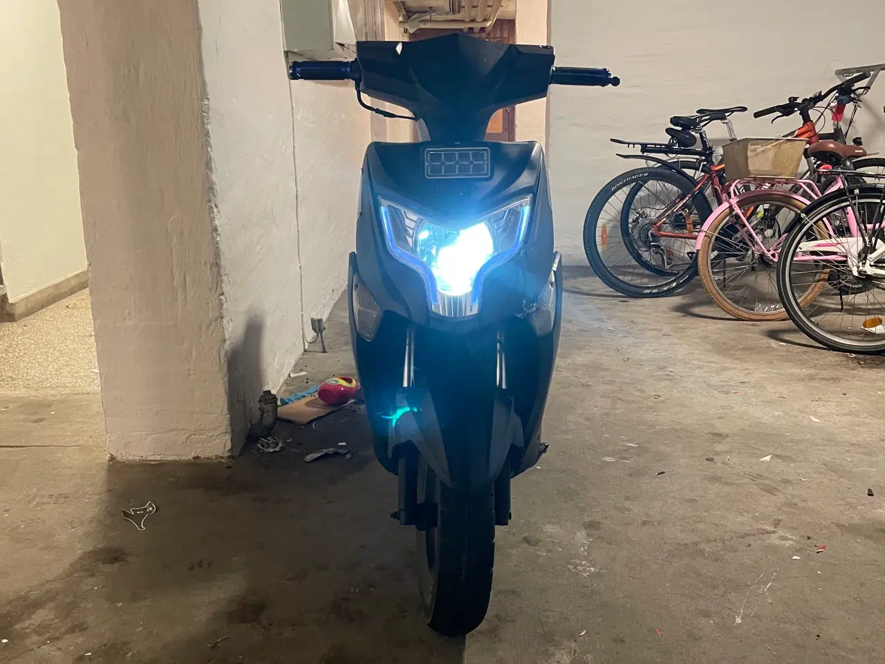 Billede 2 - Vga explora scooter