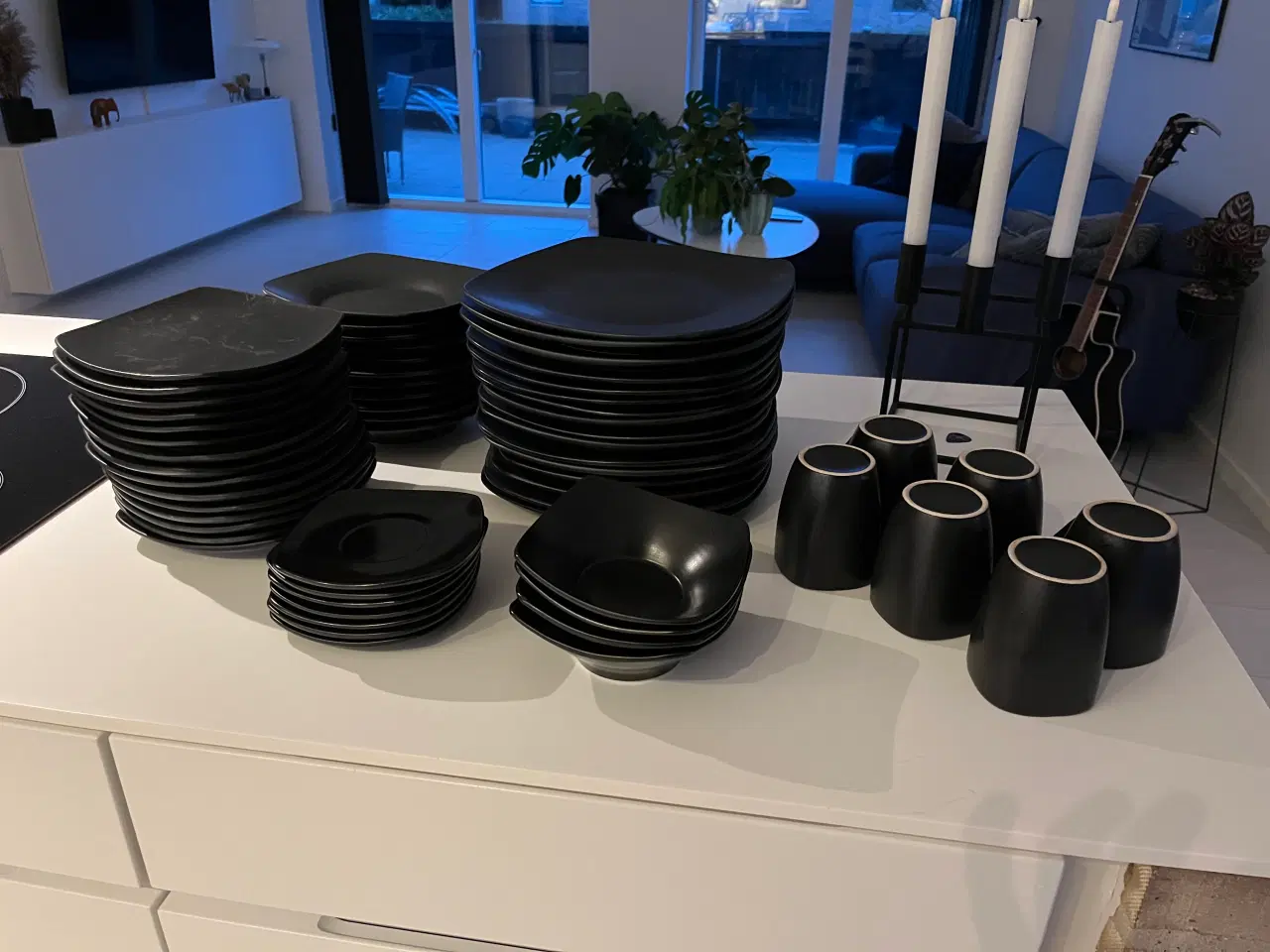 Billede 1 - Stel firkantet sort