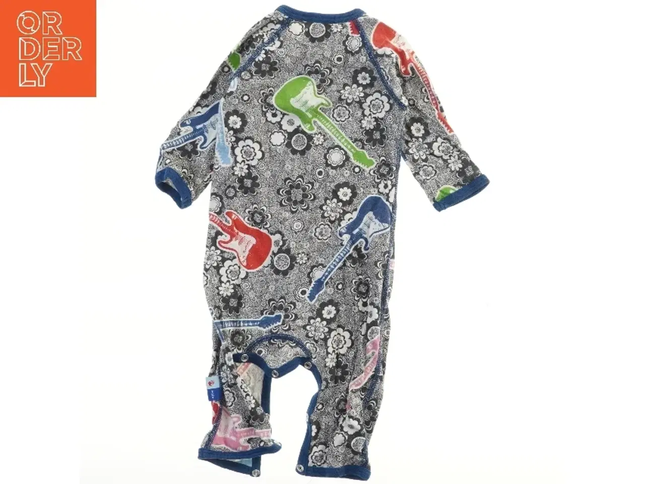 Billede 2 - Heldragt med guitarprint fra Molo (str.  24x56 cm)