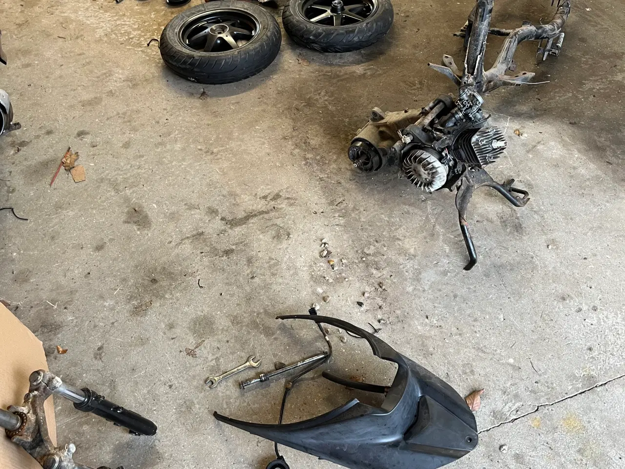 Billede 4 - Yamaha jog r DELE