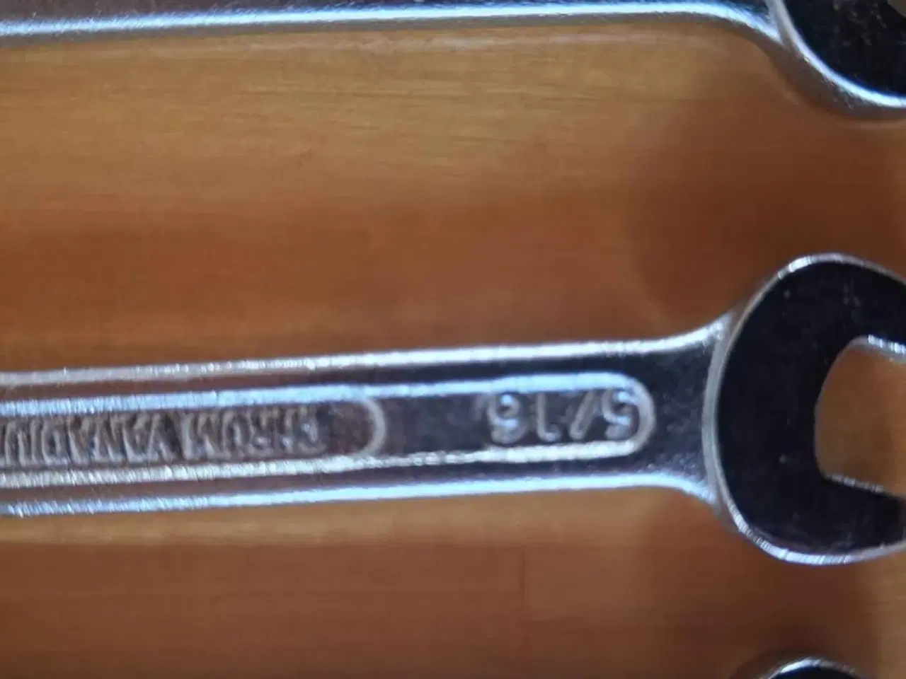 Billede 4 - Fastnøgler i tomme str.