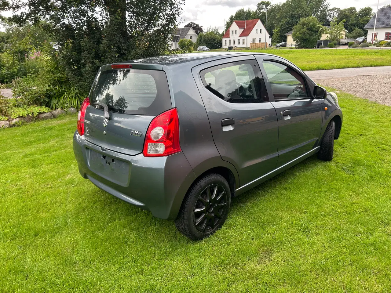 Billede 1 - Suzuki Alto nysynet og nyserviceret 