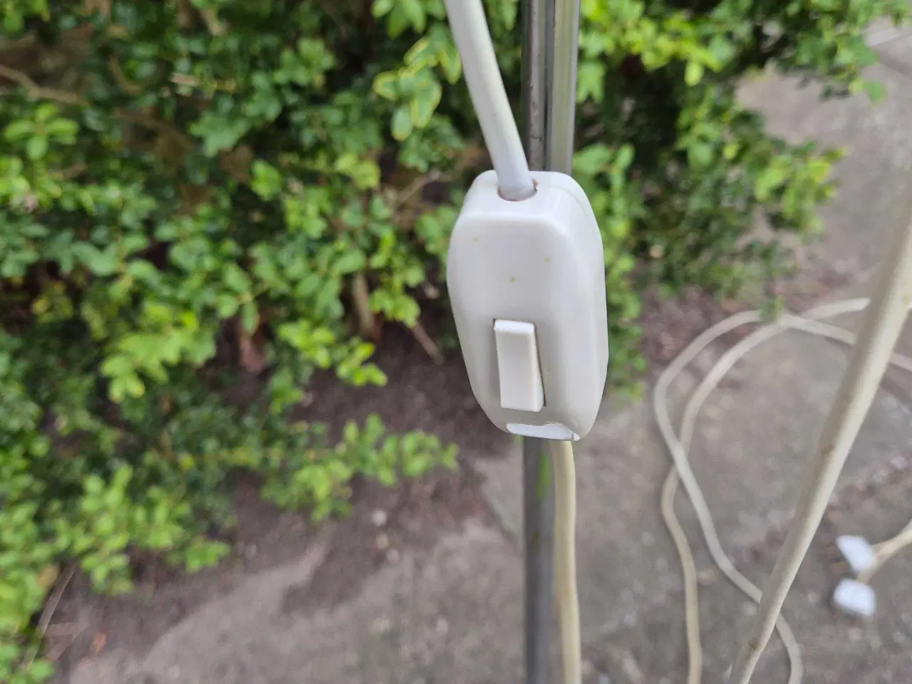 Billede 18 - Retrolampe med skønne kugleskærme 