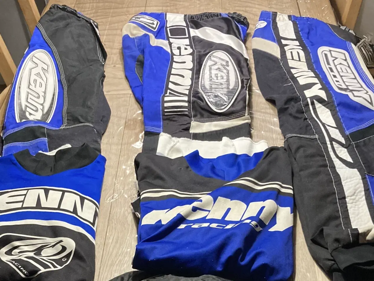 Billede 3 - Motocross sæt str 32-M