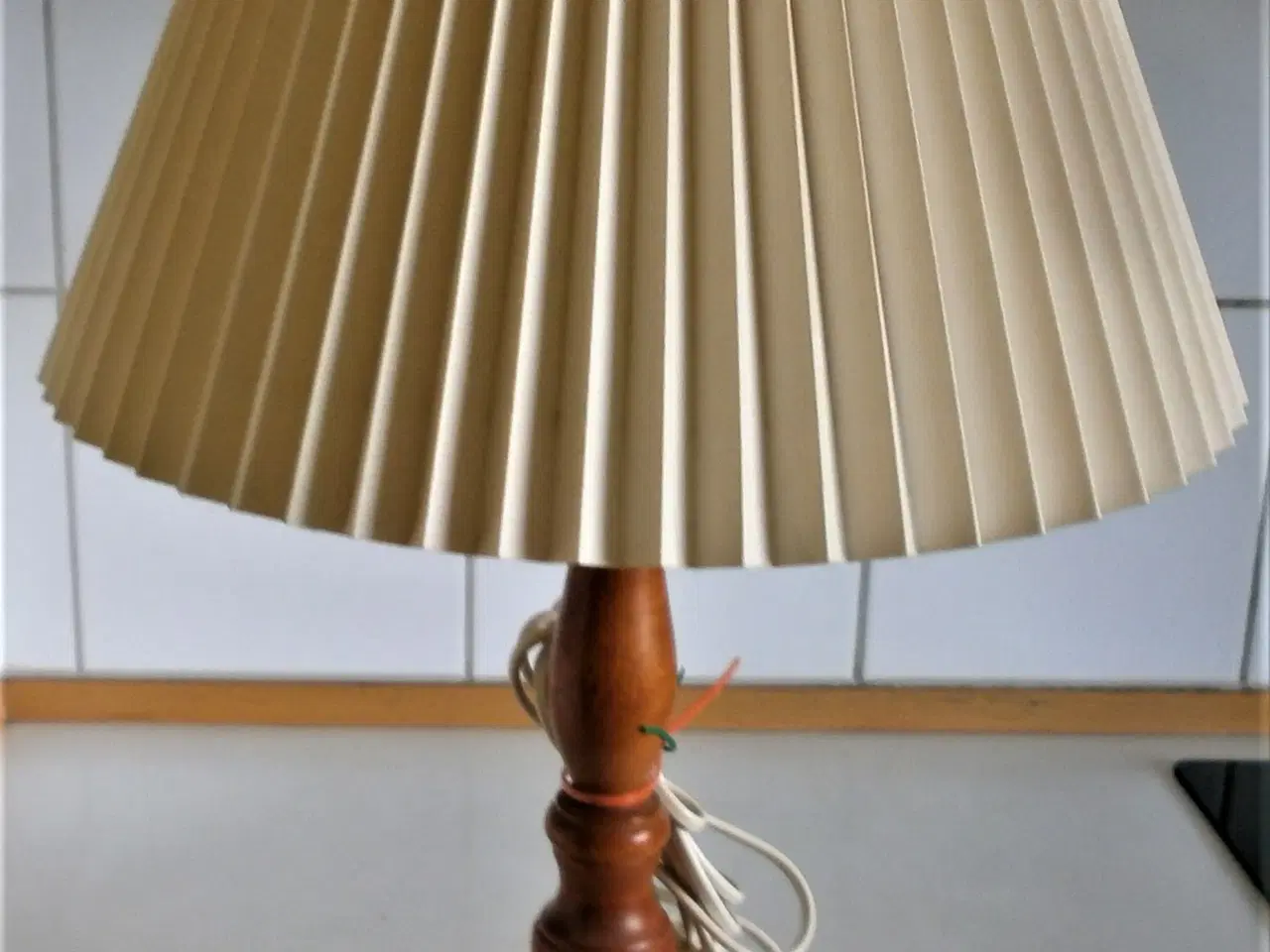 Billede 5 - 2 Bordlampe - Perfekt Gave !