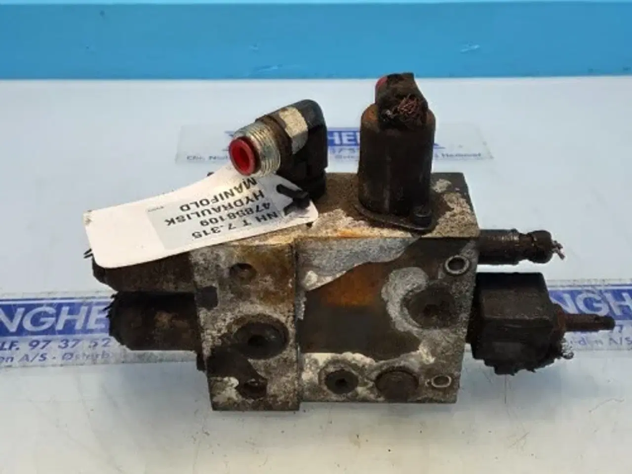 Billede 3 - New Holland T7.315 Hydraulikventil 47858109