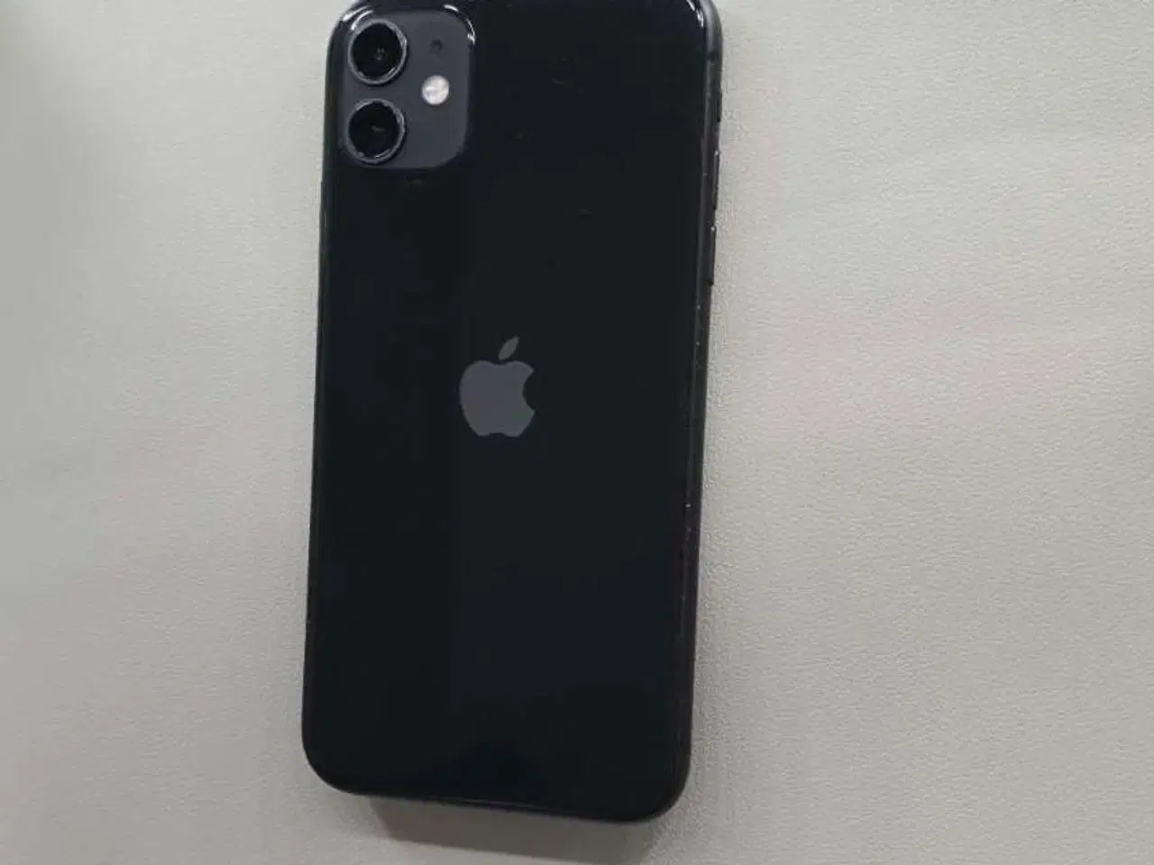 Billede 4 - iPhone 11 Sort (64 GB) 