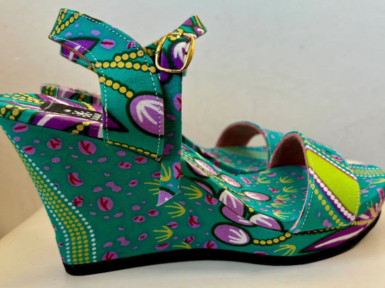 Billede 4 - Ida Dakar, turkis mønstrede sandaler, str 38