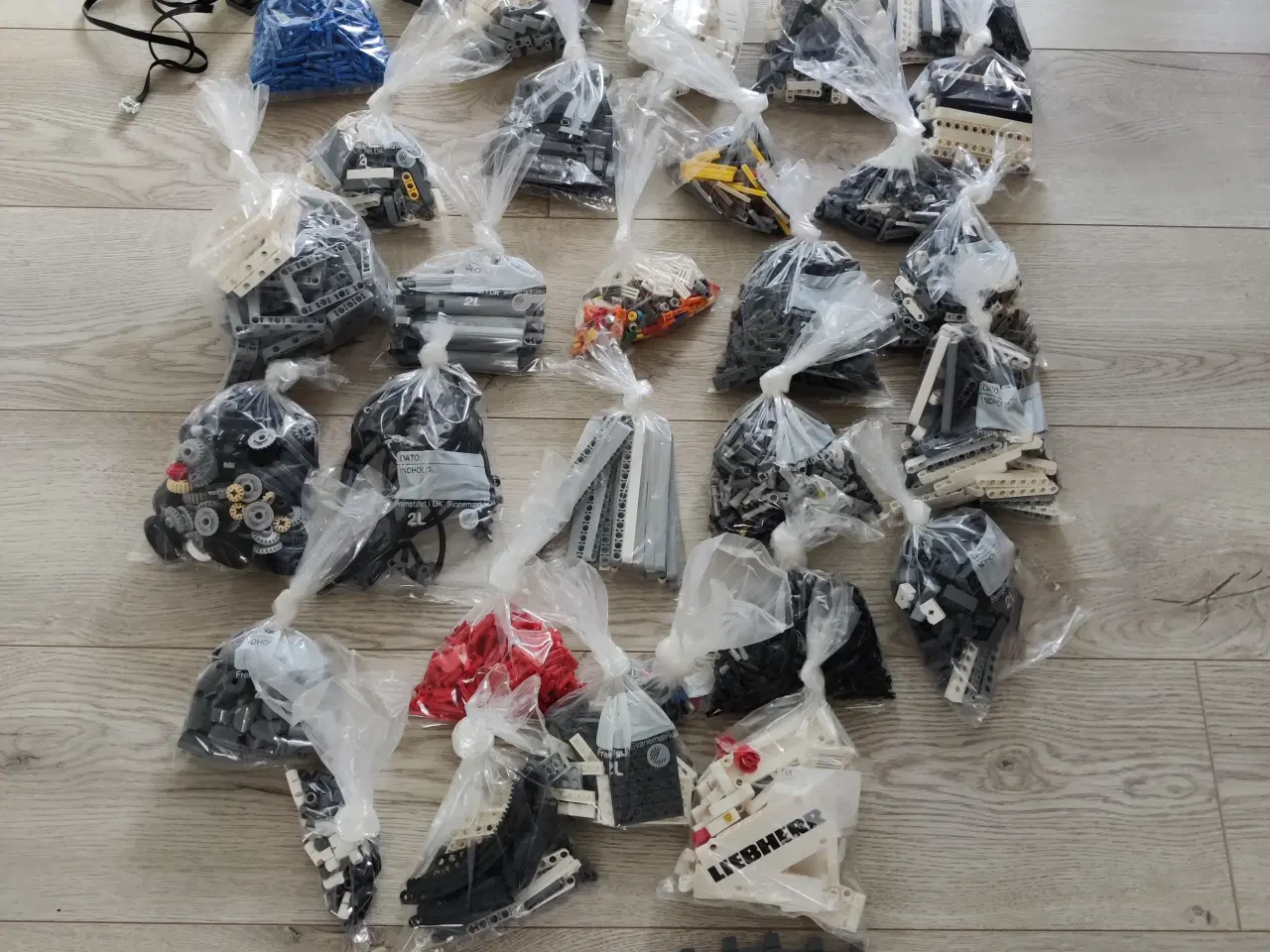Billede 3 - Lego Technic Liebherr 42100