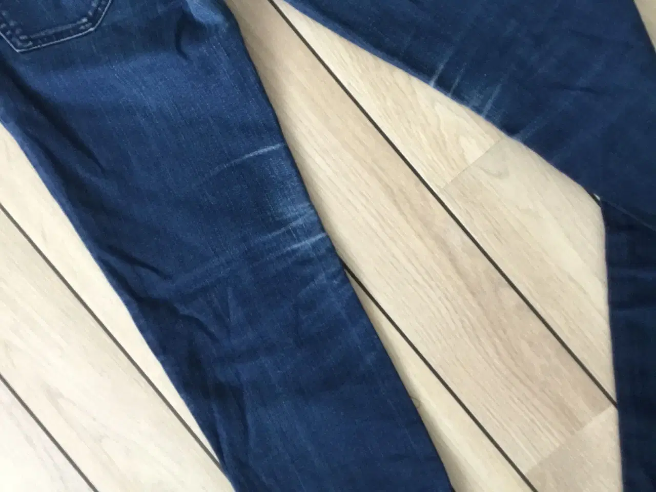 Billede 6 - Diesel jeans str. W28 / L32 i cool mørkeblå denim