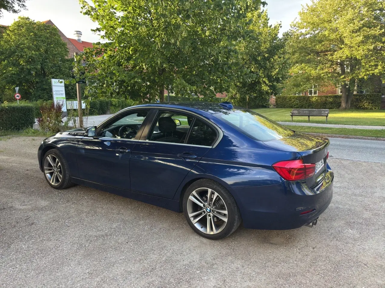Billede 5 - BMW 320i 2,0 Executive aut.