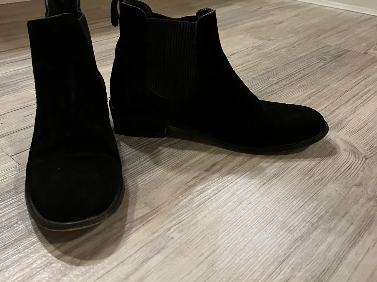 Billede 2 - Angulus ruskindsstøvler str 39