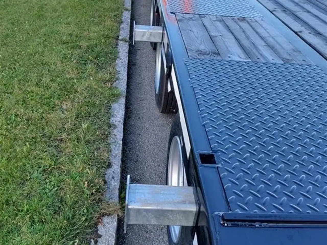 Billede 6 - MAC 3 akslet maskintrailer På lager til omgående levering