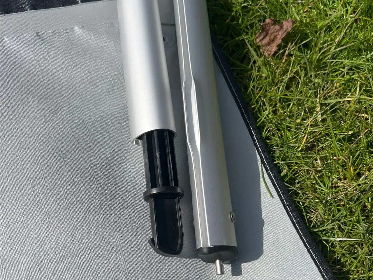 Billede 2 - Thule “Rain”side