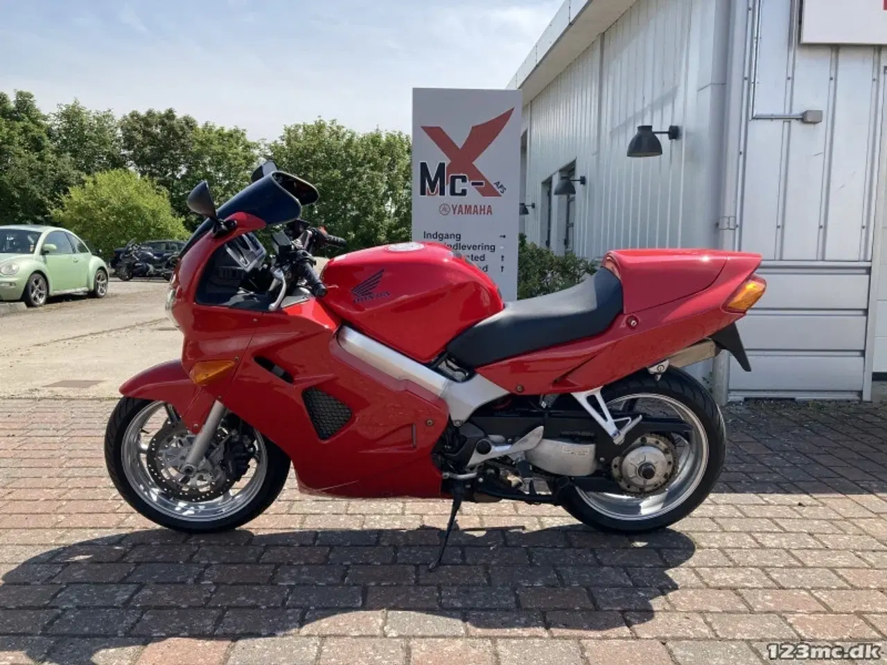 Billede 3 - Honda VFR 800 F