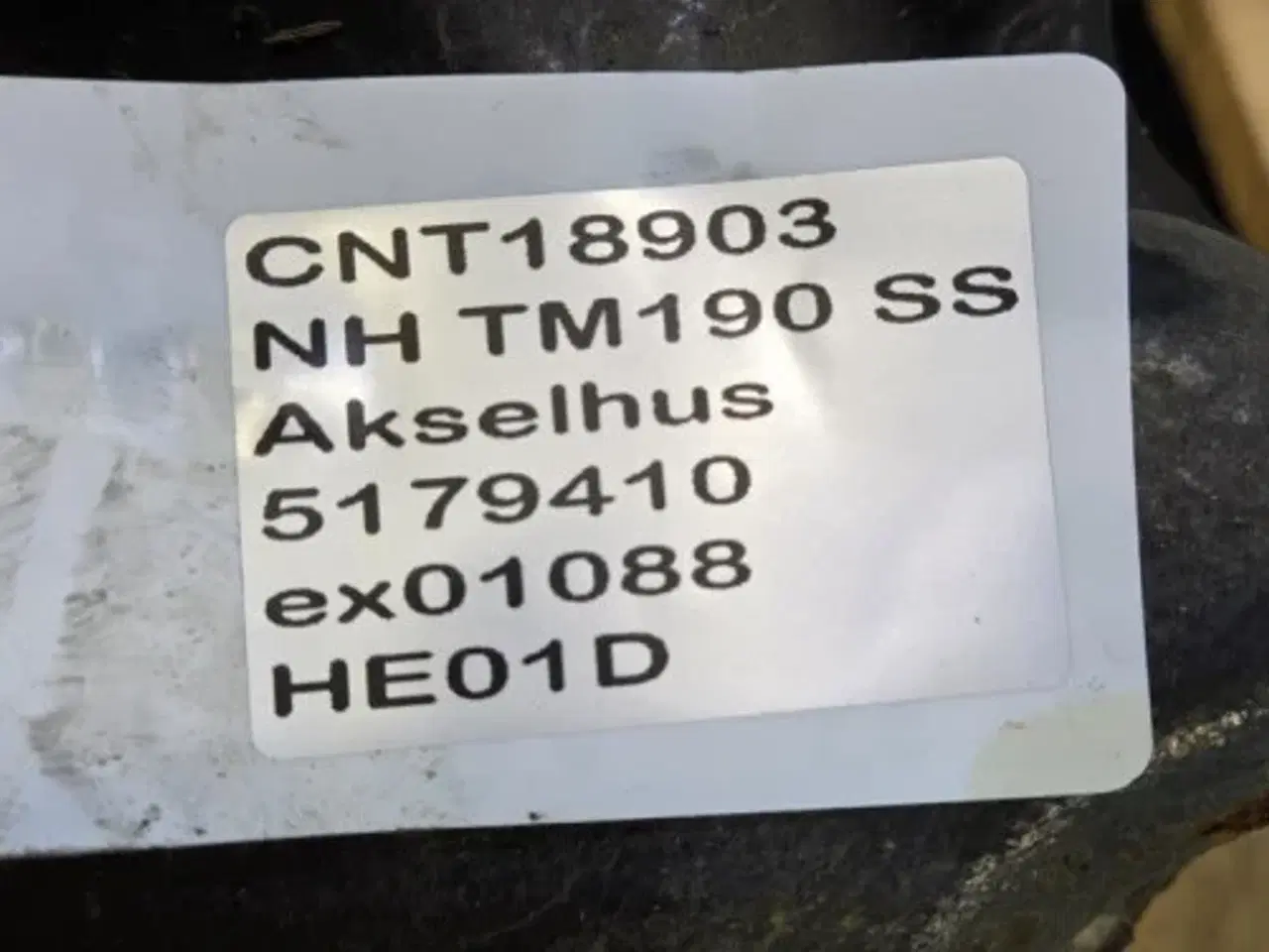 Billede 17 - New Holland TM190 Foraksel 5179410