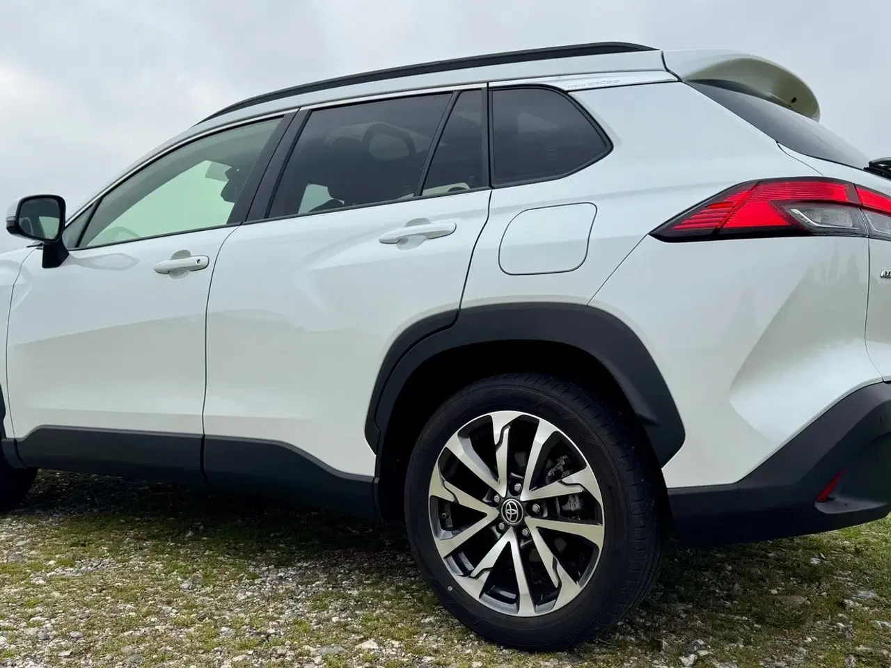 Billede 5 - Toyota Corolla Cross 2,0 Hybrid Elegant CVT Van