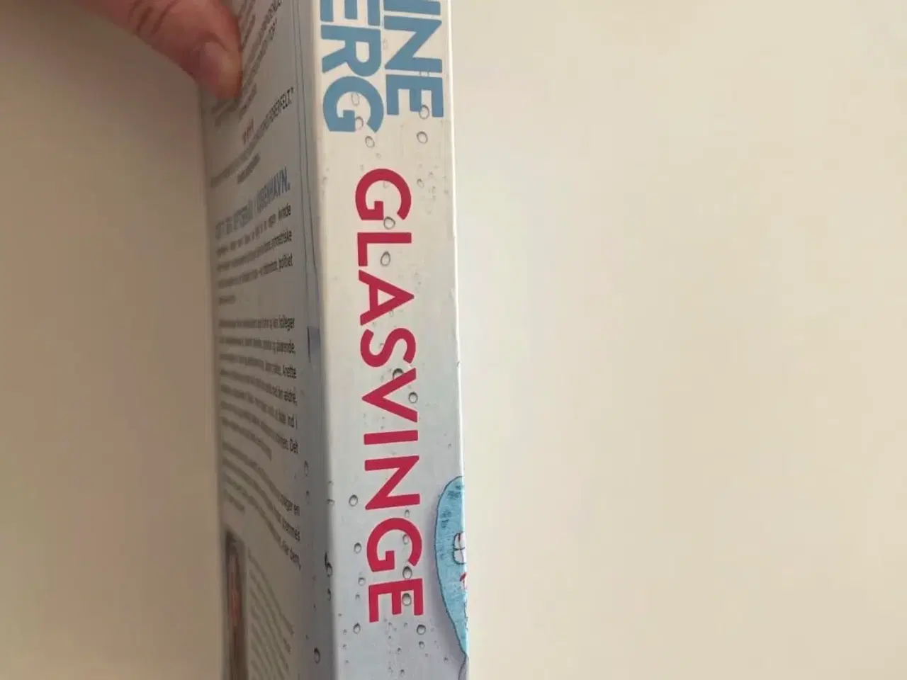 Billede 3 - Glasvinge af Katrine Engberg