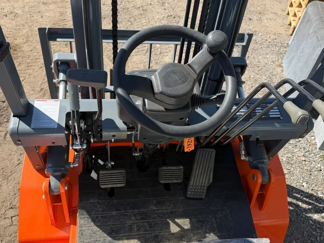 Billede 7 - JQ POWER CPCD25 Fin truck med Sideskift, kan løfte 2500 KG - Kun 6 timer