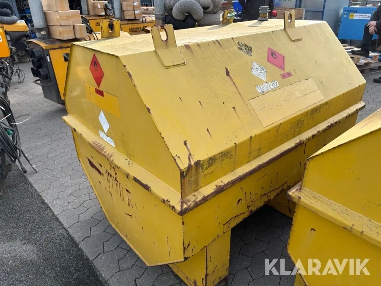 Billede 3 - Dieseltank 1500 liter med pumpe