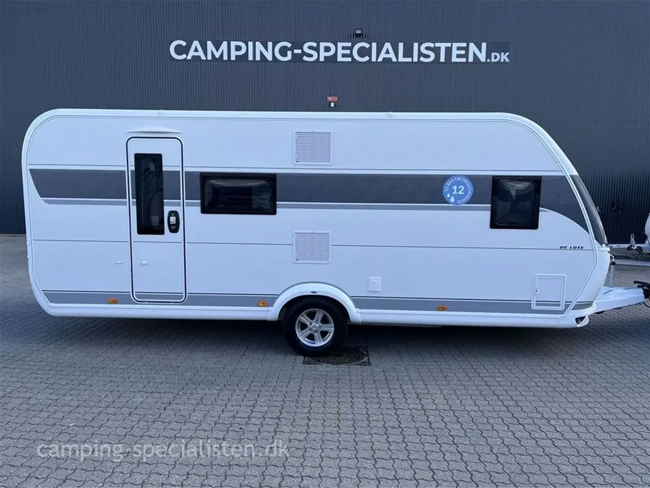 Billede 1 - 2024 - Hobby De Luxe 560 KMFe   Hobby De Luxe 560 KMFe ny model 2024 inkl. fordelspakke - kan ses hos Camping-Specialisten.dk