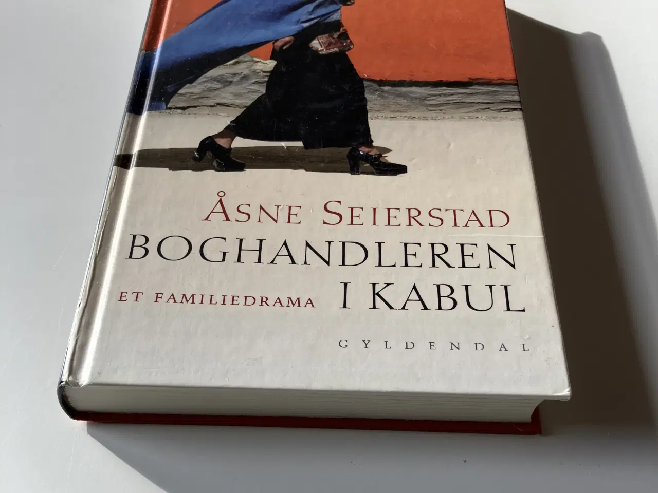 Billede 4 - Boghandleren i Kabul - et familiedrama. Af Åsne Se