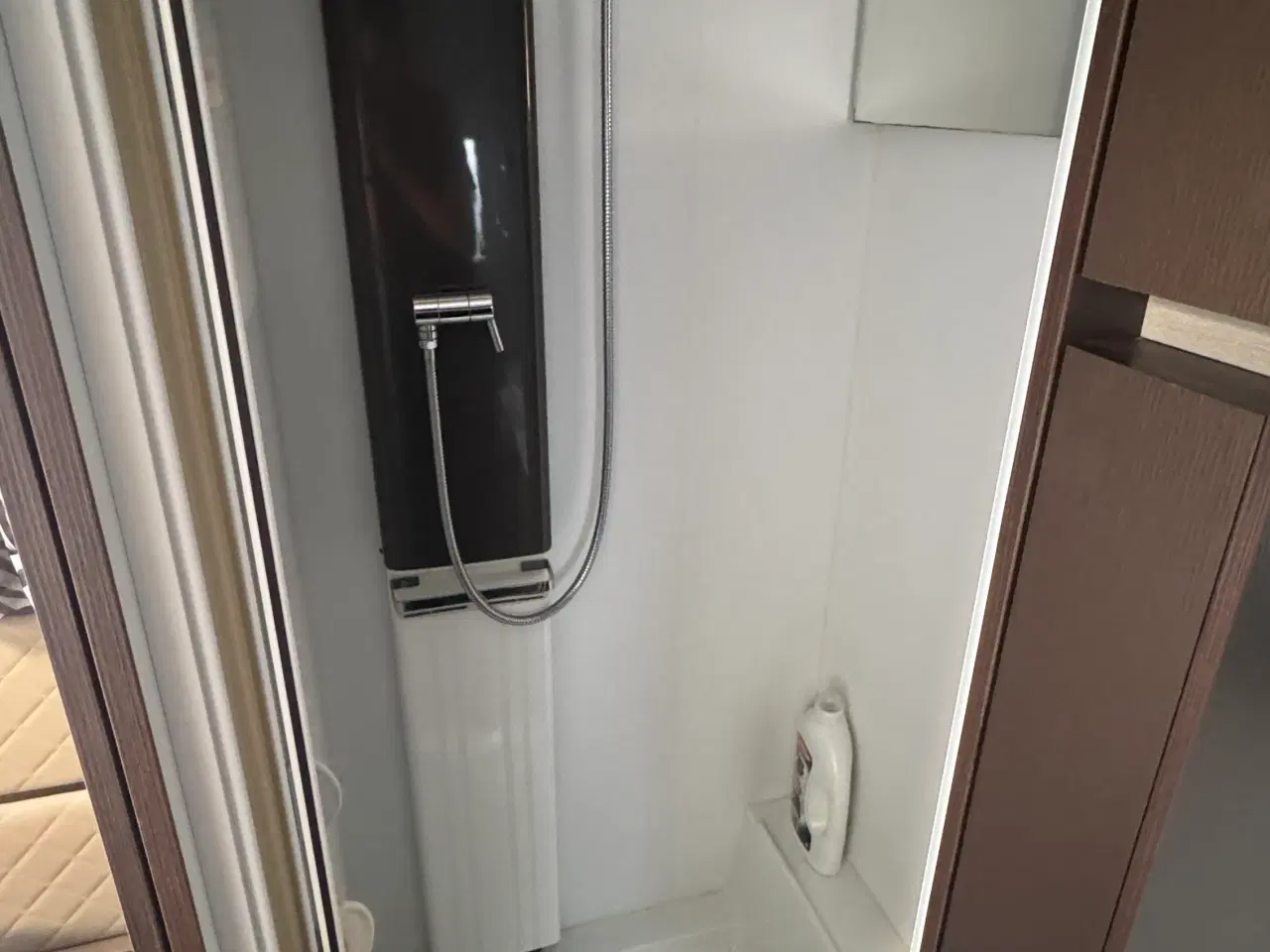 Billede 9 - Adria Alpina 663HT campingvogn 
