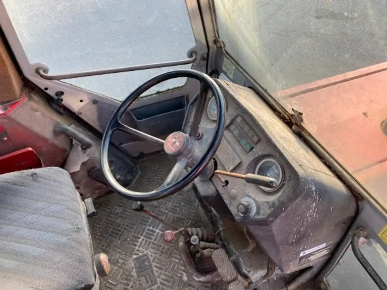 Billede 7 - Massey Ferguson 690 (Sælges i dele/For parts)