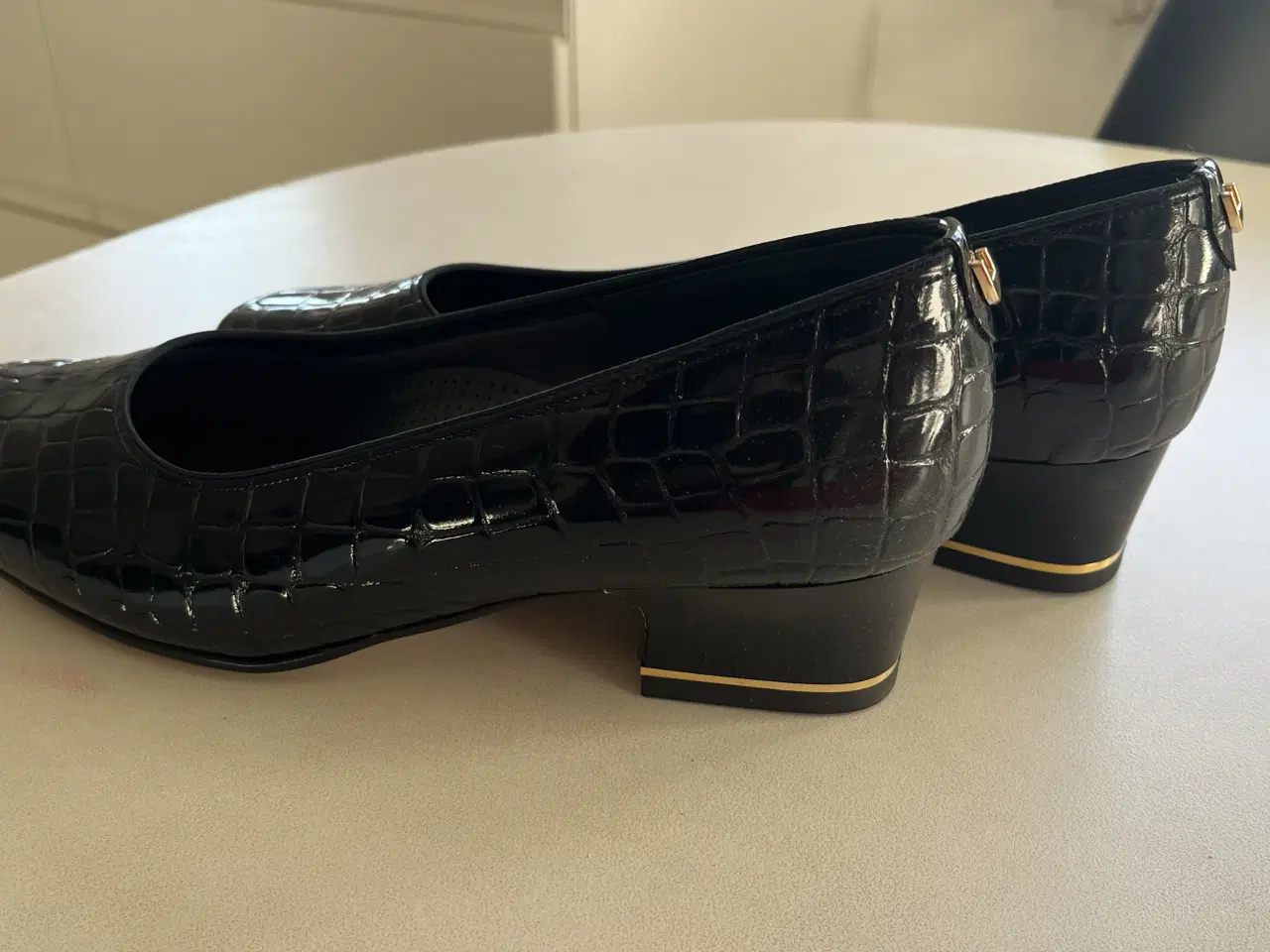 Billede 3 - Sko str. 5.5 = 37-38