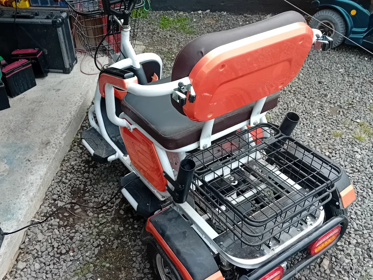Billede 3 - Fantastisk fin scooter 48V med sprit nye batterier