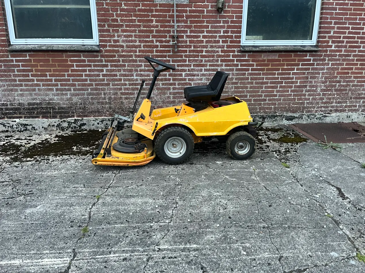 Billede 1 - Stiga villa plæneklipper