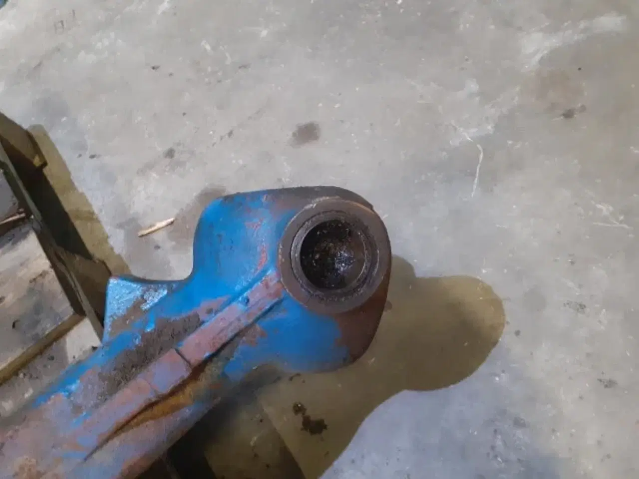 Billede 8 - Ford 8340 Foraksel hus