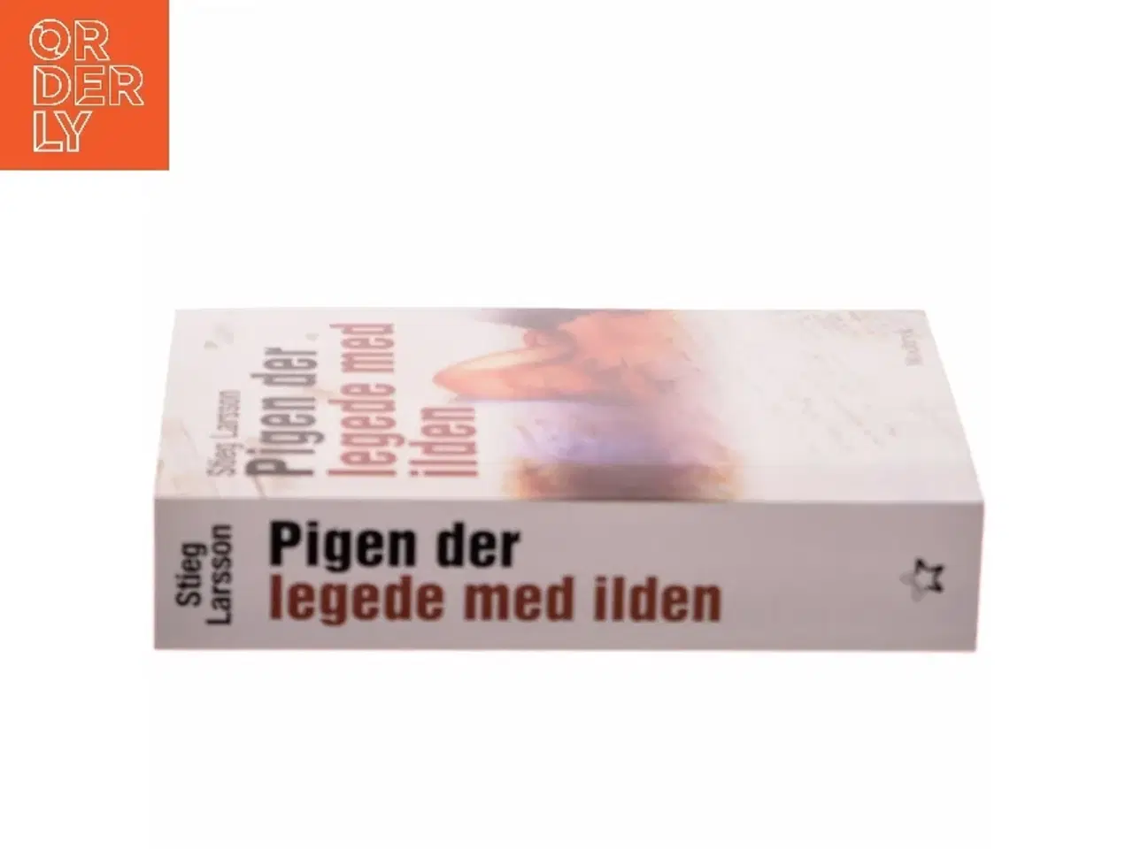 Billede 2 - Pigen Der Legede Med Ilden (Millennium, 2. Bind) af Stieg Larsson (Bog)