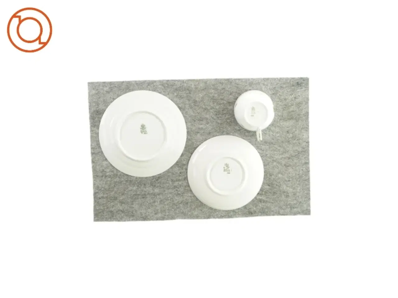 Billede 3 - Sæt med kop, underkop og tallerken