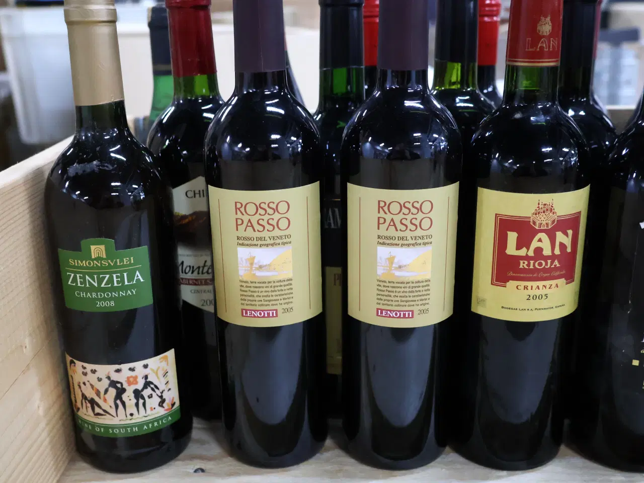 Billede 9 - 68 Flasker div vine.