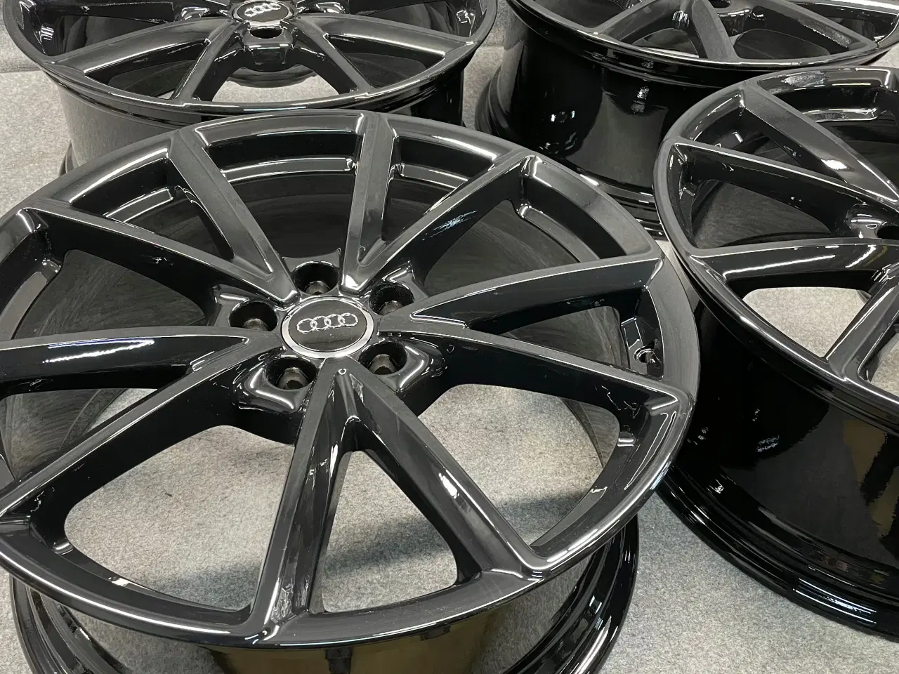 Billede 7 - ALUFÆLGE AUDI Q5 8R0 20"