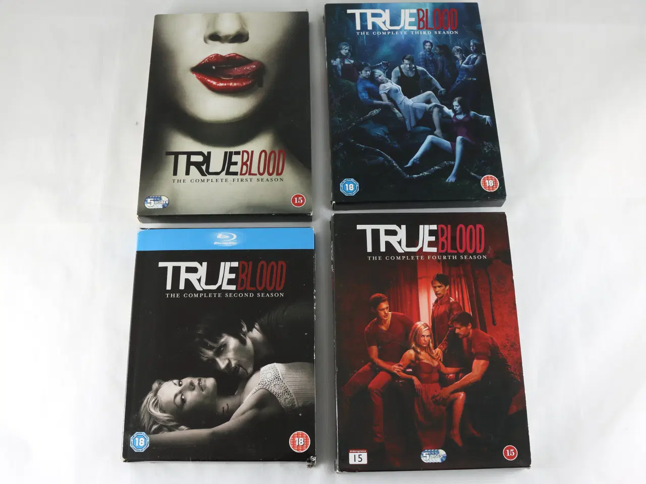 Billede 1 - True Blood bokse