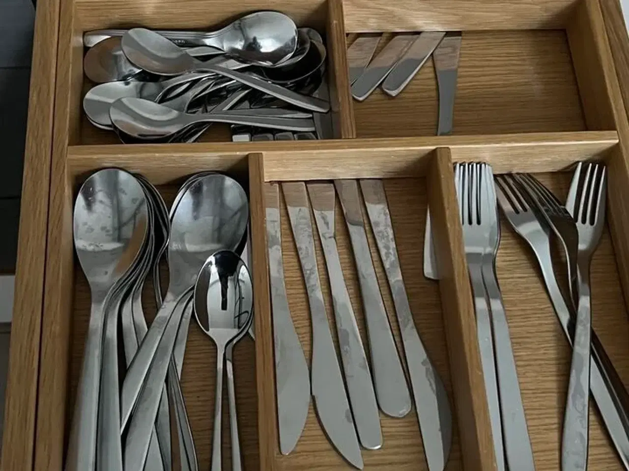 Billede 5 - Tøm Køkkenskabe og Skuffer