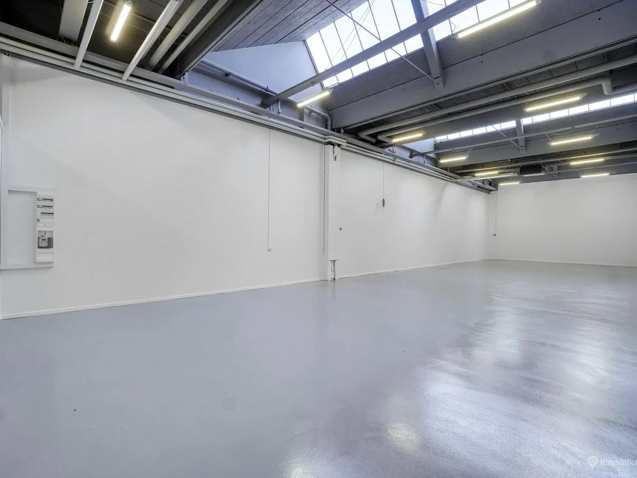 Billede 3 - Flot og lyst lagerlejemål med en god beliggenhed centralt i Søborg.