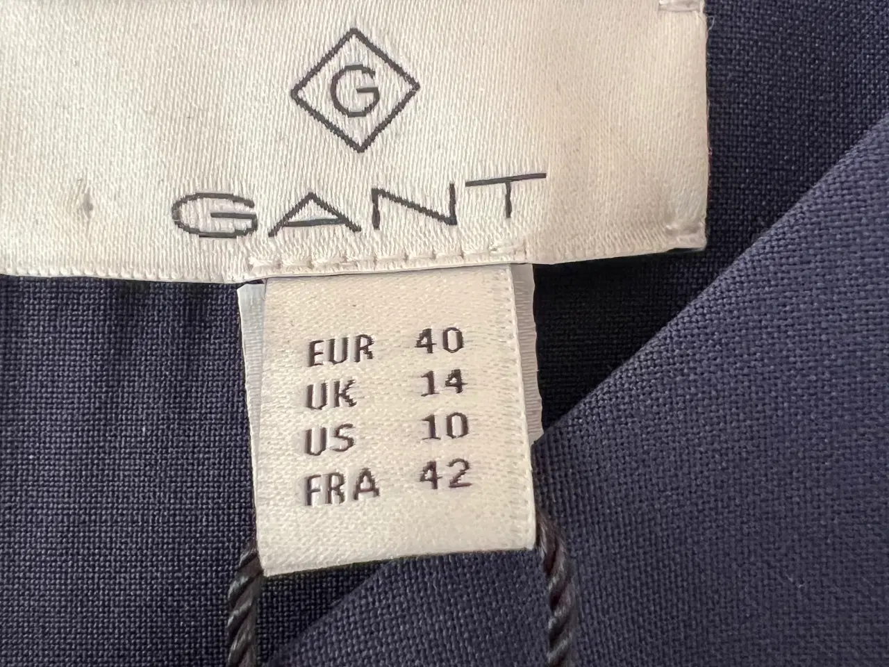 Billede 8 - NY Gant Kjole Str. 40. Marineblå