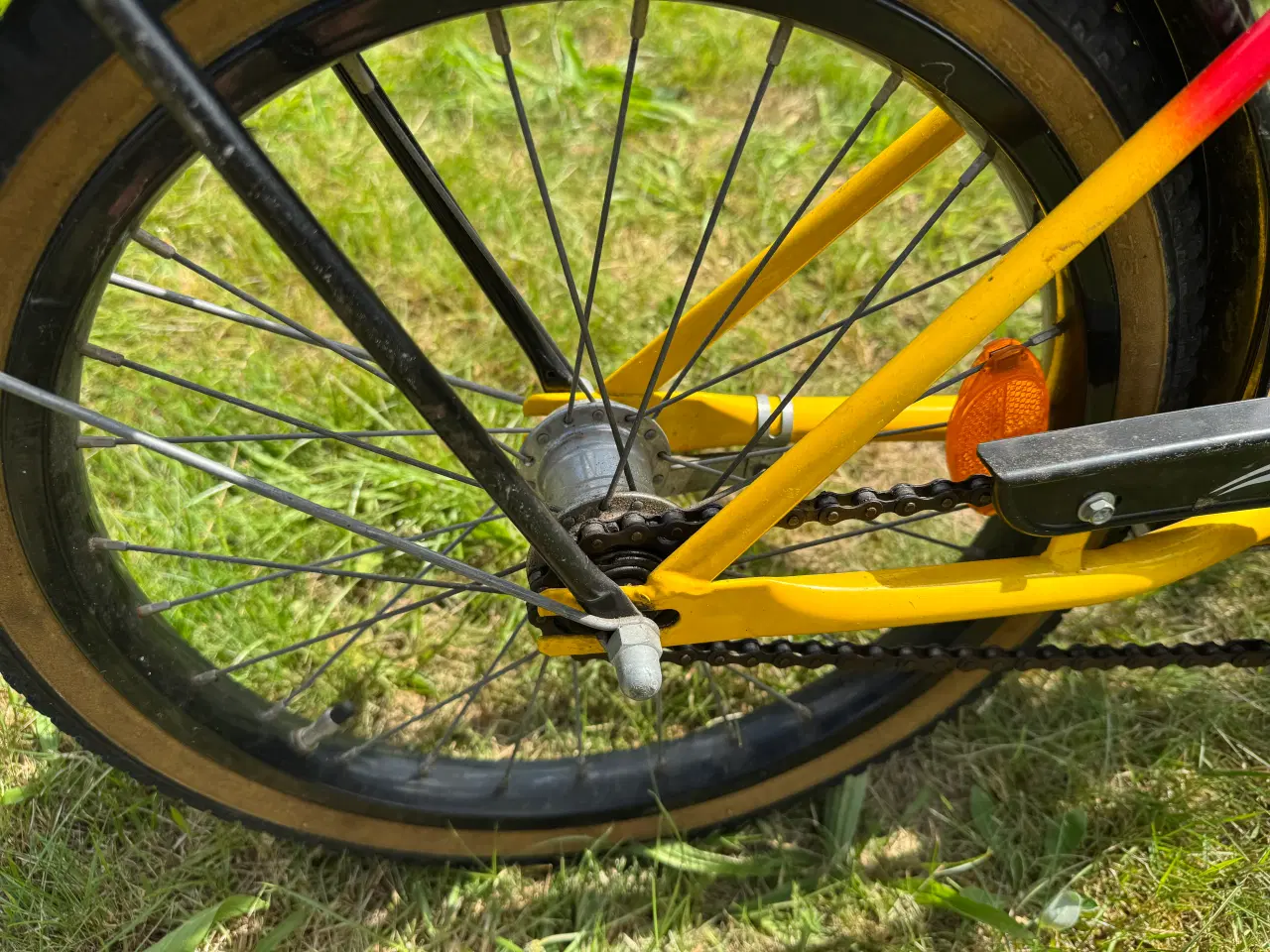 Billede 4 - Winther børnecykel med kurv og bagagebærer sælges